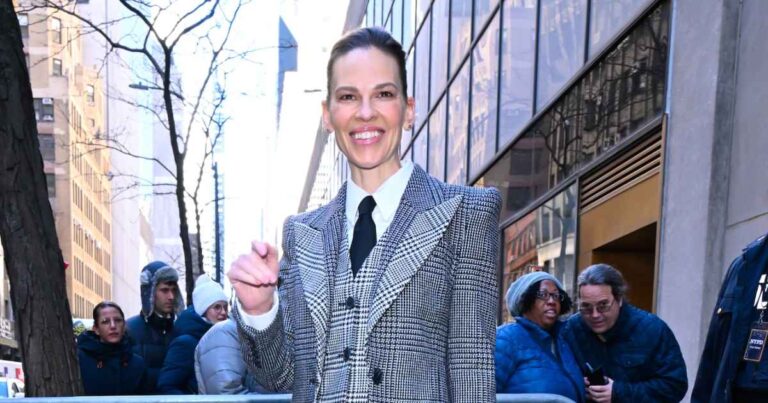 GettyImages 2025568295 Hilary Swank