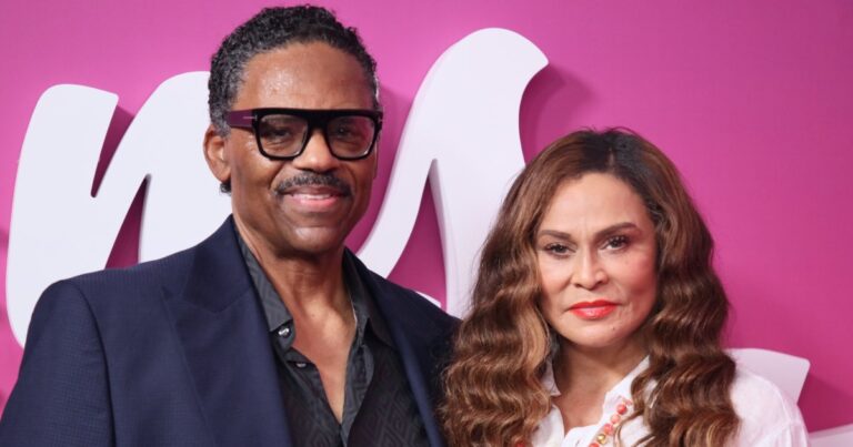 Tina knowles and richard lawson reach divorce settlement 1414133545