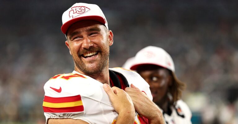 Travis Kelce Hugs Former Teammate Mitch Morse at Chiefs Vs Jaguars Game 02 2024