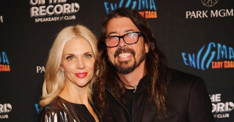 Dave Grohl and Wife Jordyn Blum s Relationship Timeline 836