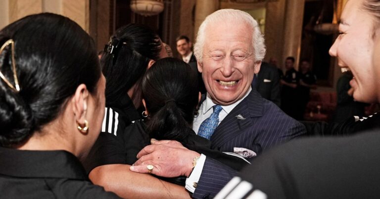 King Charles III Smiles During Healing Hug From New Zealand Rugby Team 1