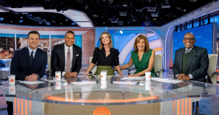 today hosts react to hoda kotb leaving news 01