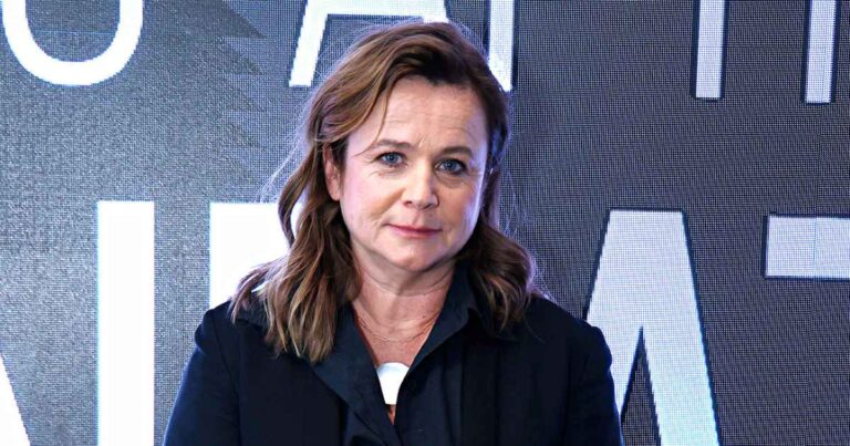 Actress Emily Watson Details Growing Up in a Cult Like Organization 2