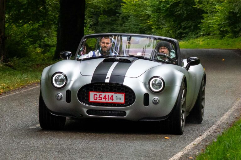 ac cobra gt roadster tracking 2