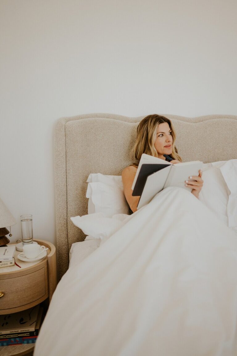 inge theron reading best thriller books 2025 865x1298