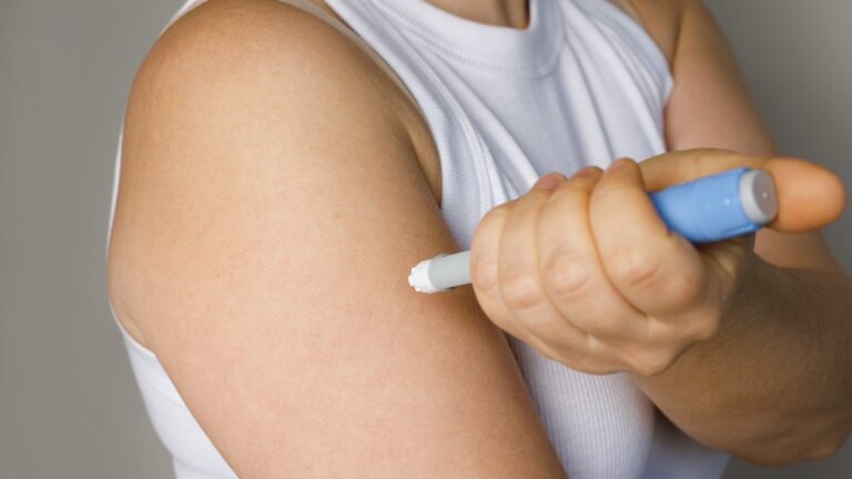 injecting ozempic