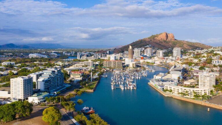QLD 3