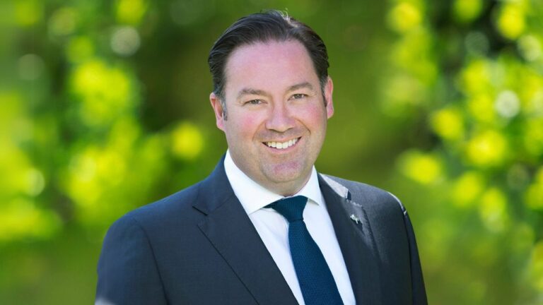 Steven Abbott Jellis Craig Boroondara Managing Director